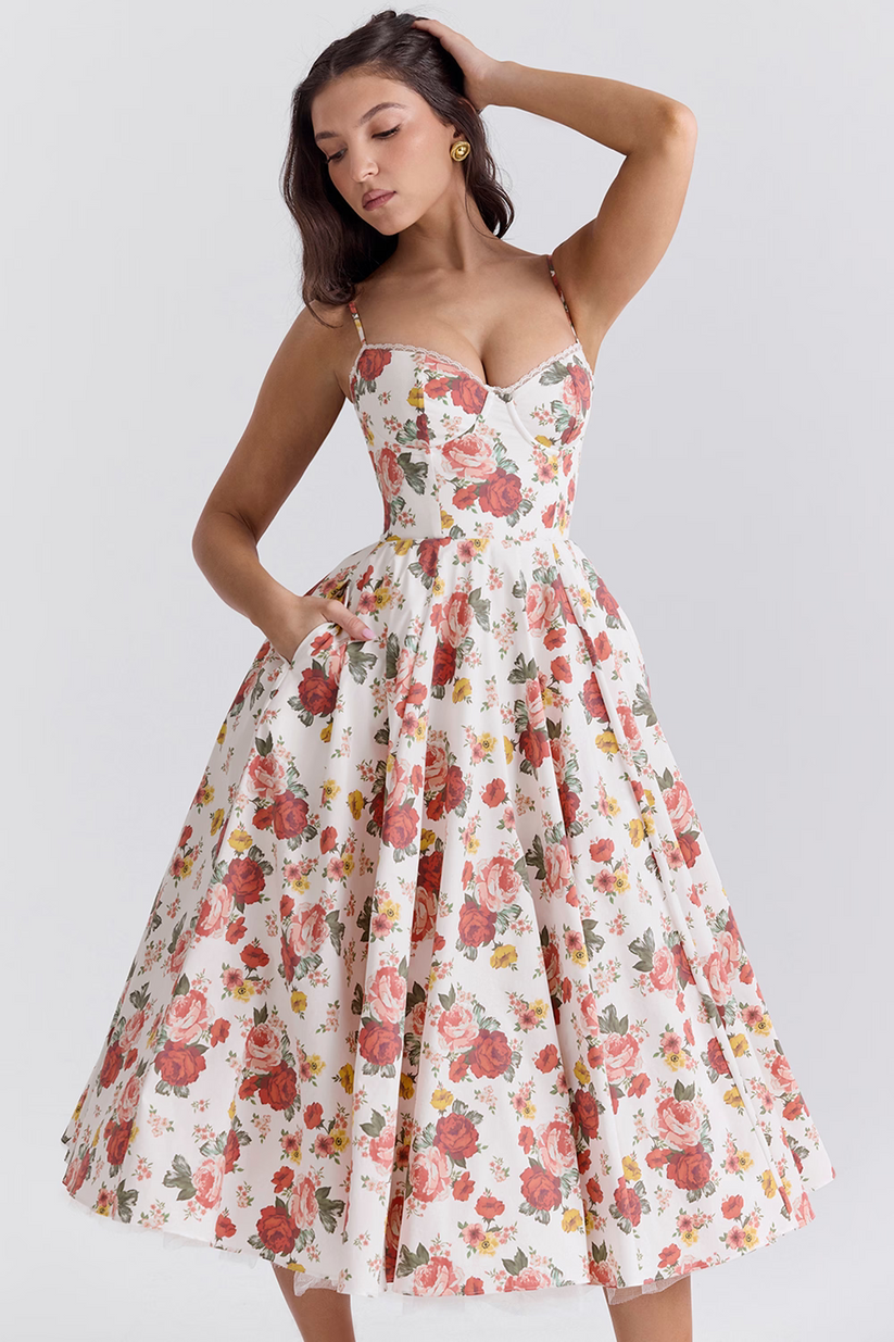 Elegancka sukienka maxi z tiulową spódnicą