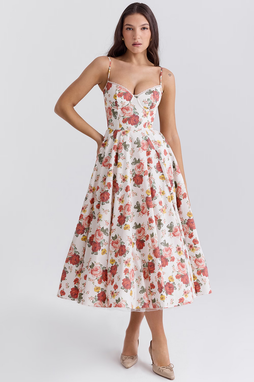 Elegancka sukienka maxi z tiulową spódnicą
