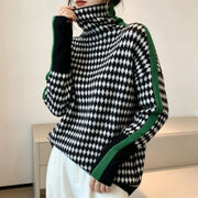 Barbara | Damski Sweter w Paski z Wysokim Kołnierzem