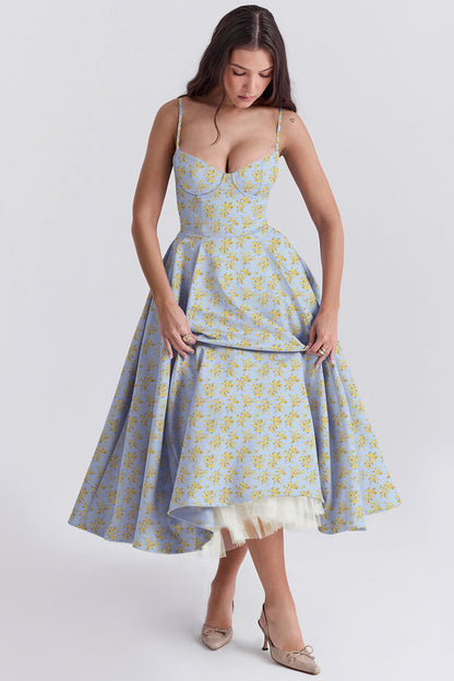 Elegancka sukienka maxi z tiulową spódnicą